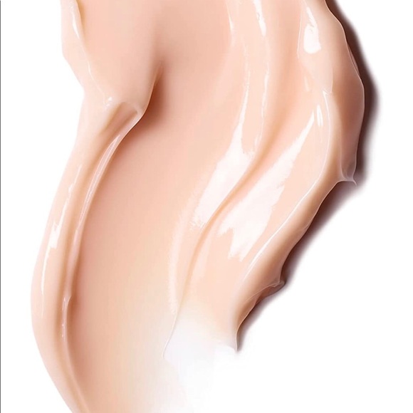 Shiseido Vital Perfection Uplifting and Firming Cream Enriched 15ml - Picture 2 of 5